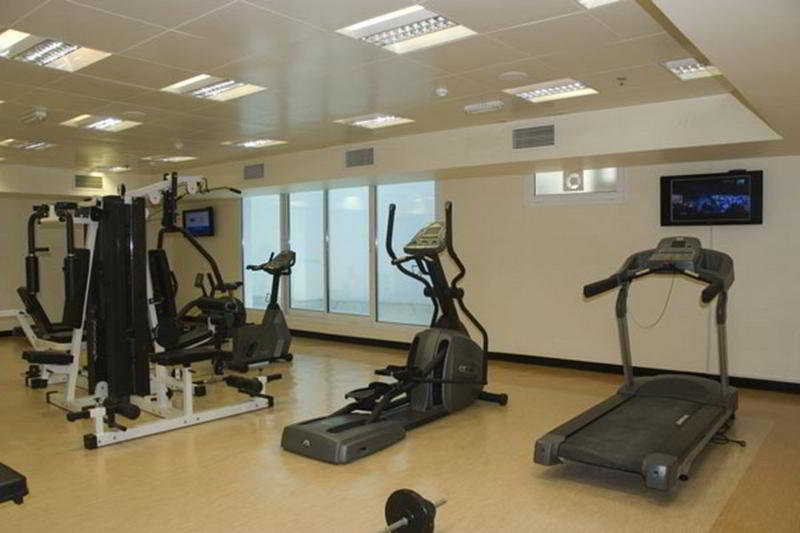 Avari Hotel Apartments - Al Barsha Дубай Удобства фото