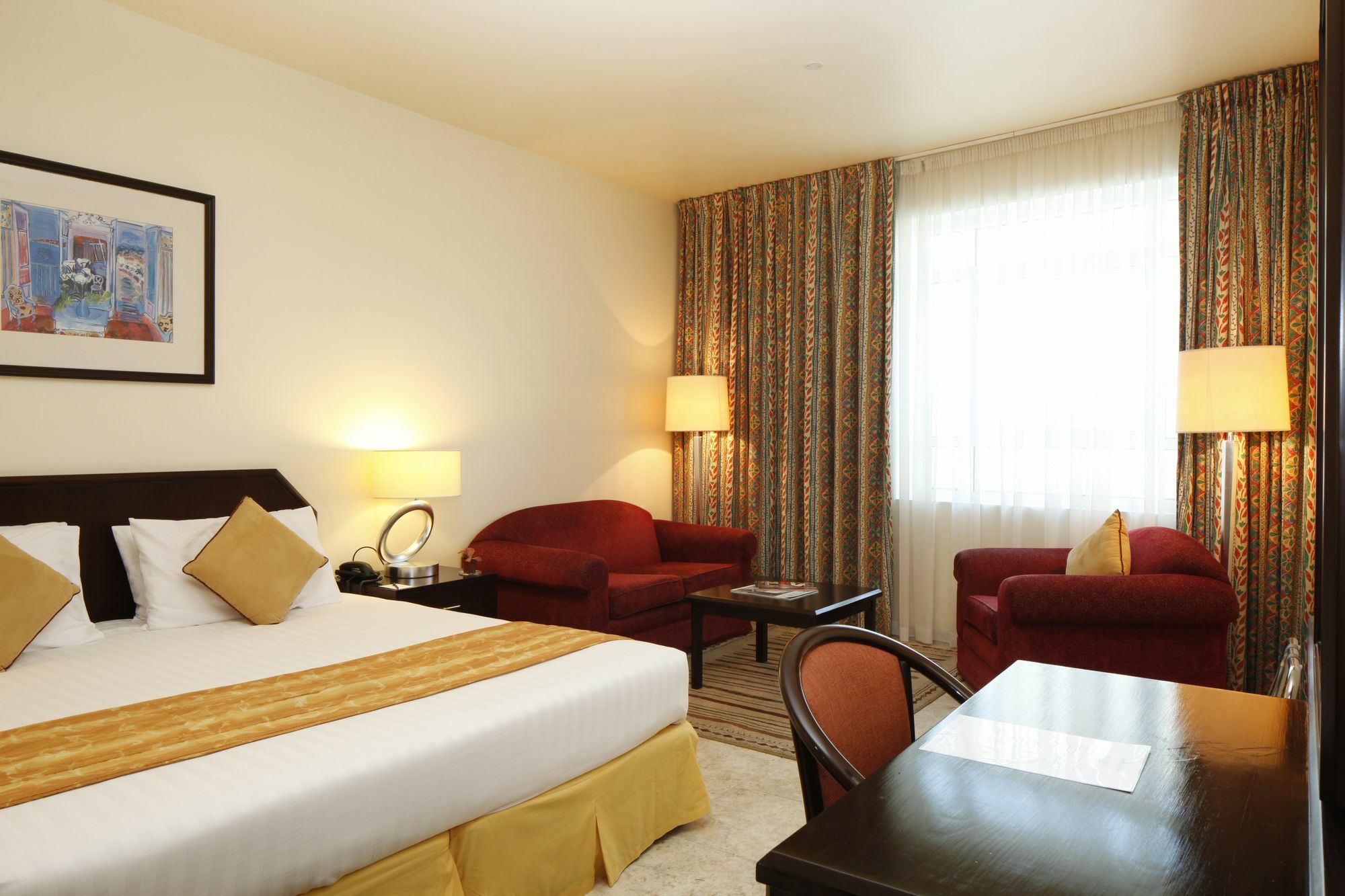 Avari Hotel Apartments - Al Barsha Дубай Экстерьер фото
